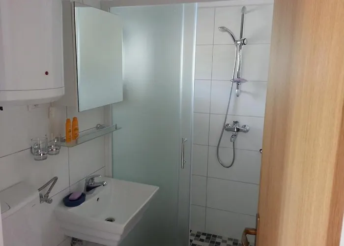 Casa vacanze House With A Parking Space Medici, Omis - 11108 Mimice